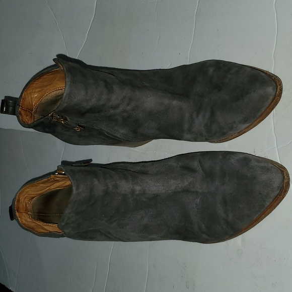 Alberto Fermani Anzio Gray Suede Ankle Boot Size 7 - Picture 2 of 10